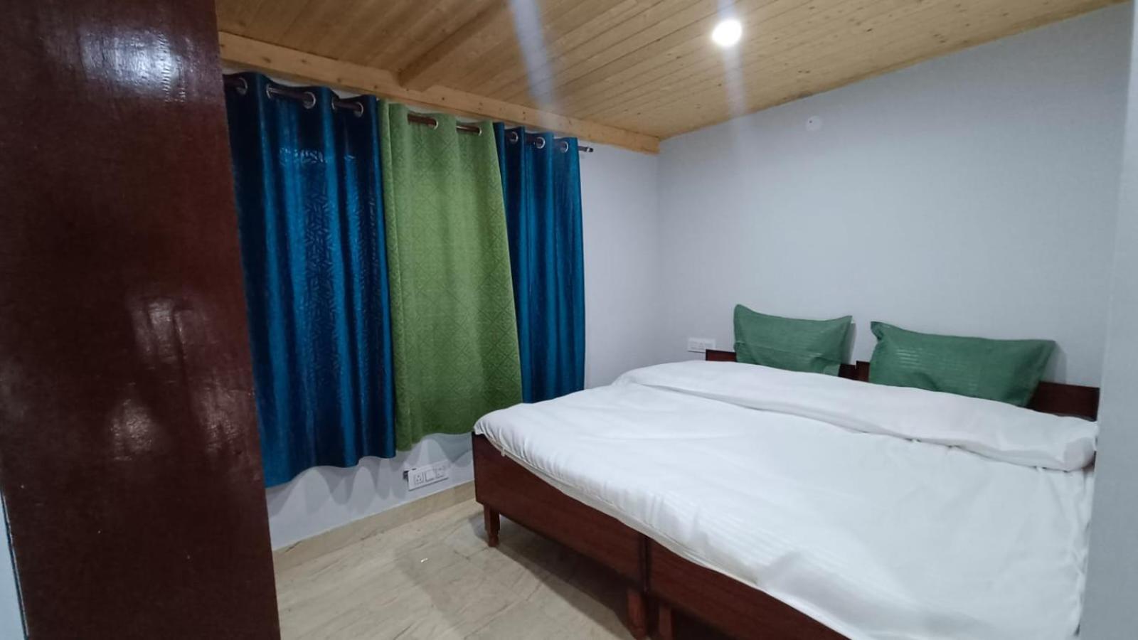 Shiv Shakti Homestay - Near Isbt, Bypass Mc Parking, Hpu, And Advance Study Shimla Dış mekan fotoğraf